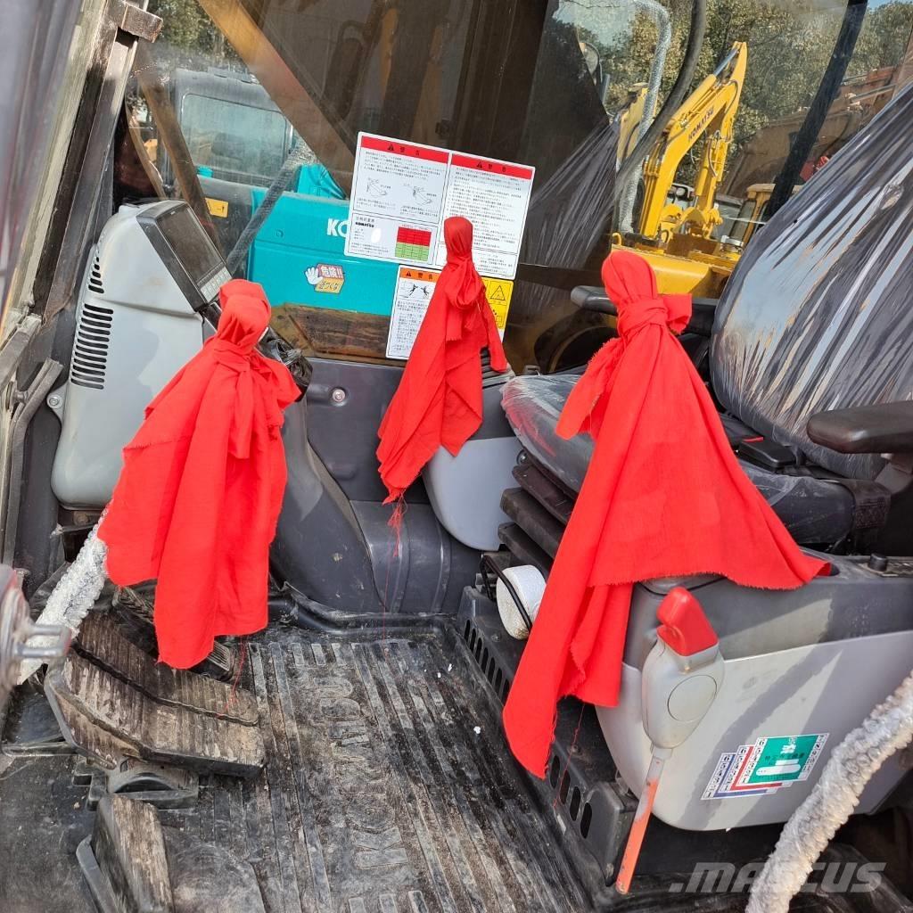 Komatsu PC 200-8N1 Bandgrävare