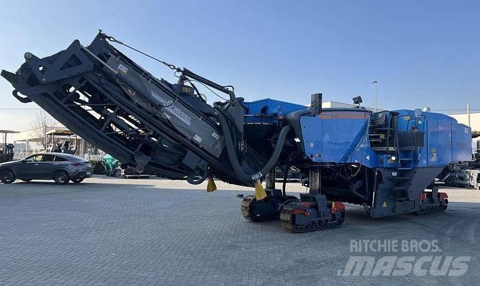 Wirtgen W 220 Asfaltskallfräsmaskiner