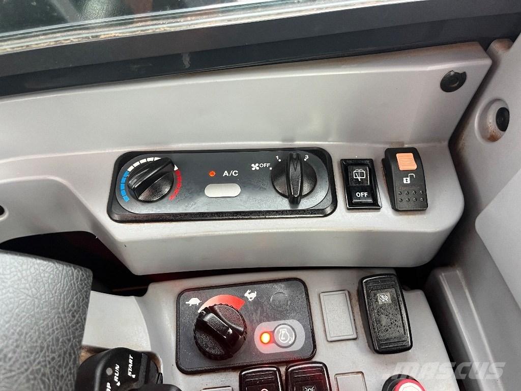 Kubota KX 080-4 Midigrävmaskiner 7t - 12t