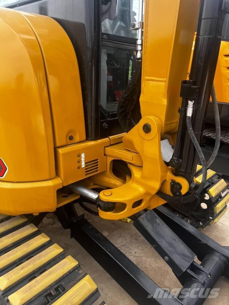 CAT 303.5 E Minigrävare < 7t
