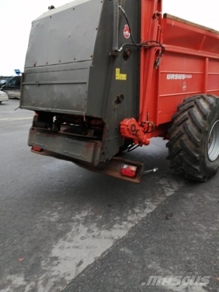Ursus N-265/A Fast- och kletgödselspridare