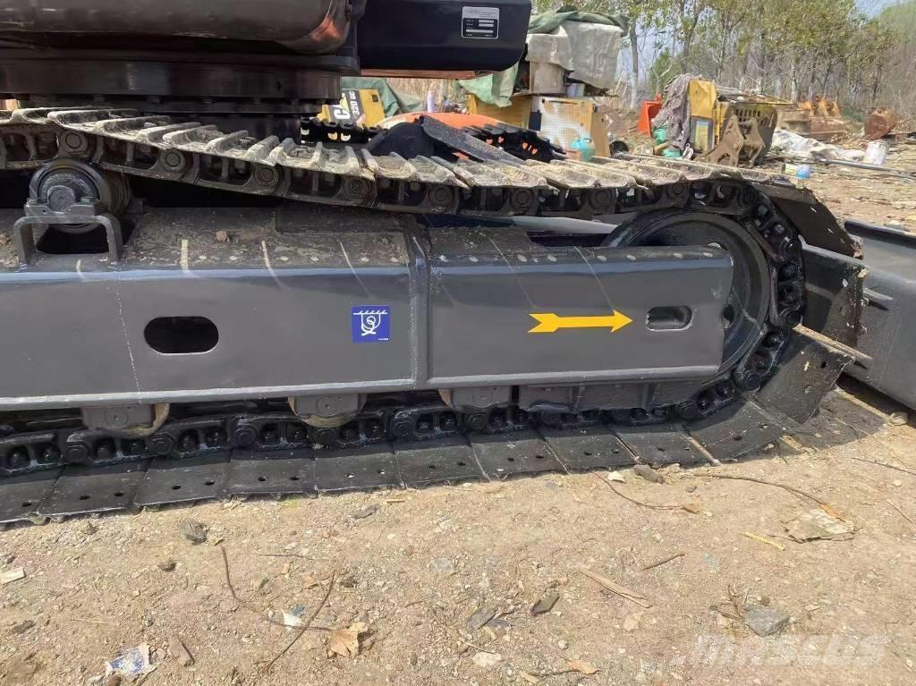 Doosan DX 75-9 C Midigrävmaskiner 7t - 12t