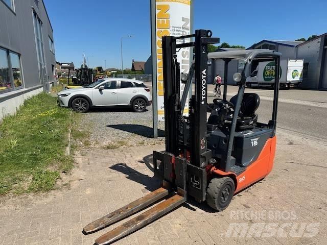 Toyota 8 FBEK 16 T Elmotviktstruckar