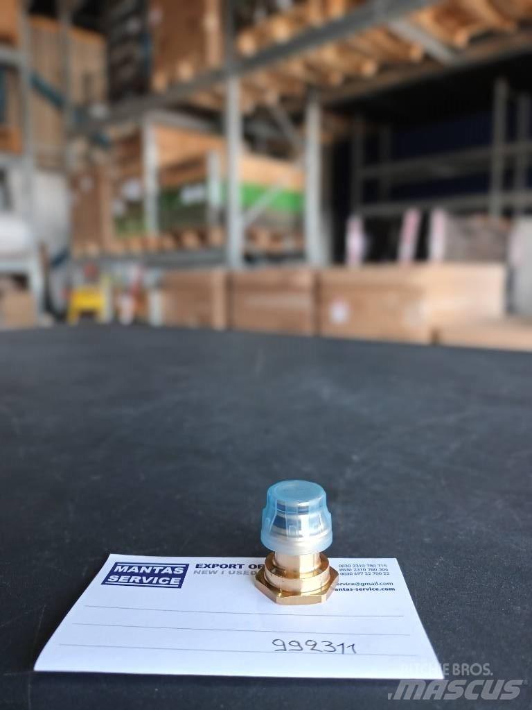 Volvo PLUG 992311 Motorer