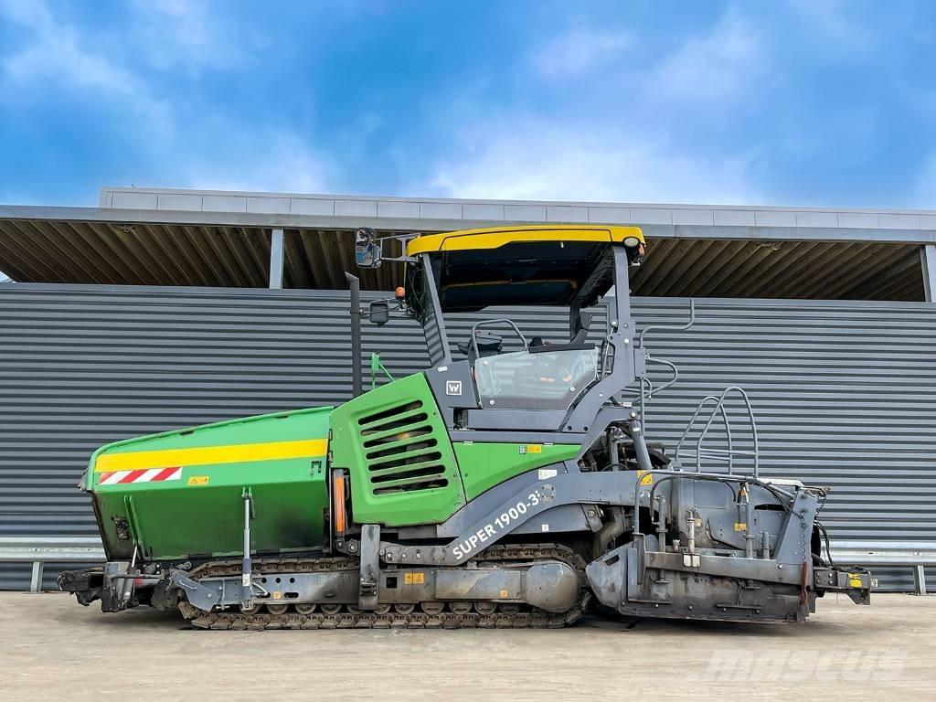 Vögele SUPER 1900-3I Asfaltsläggningsmaskiner