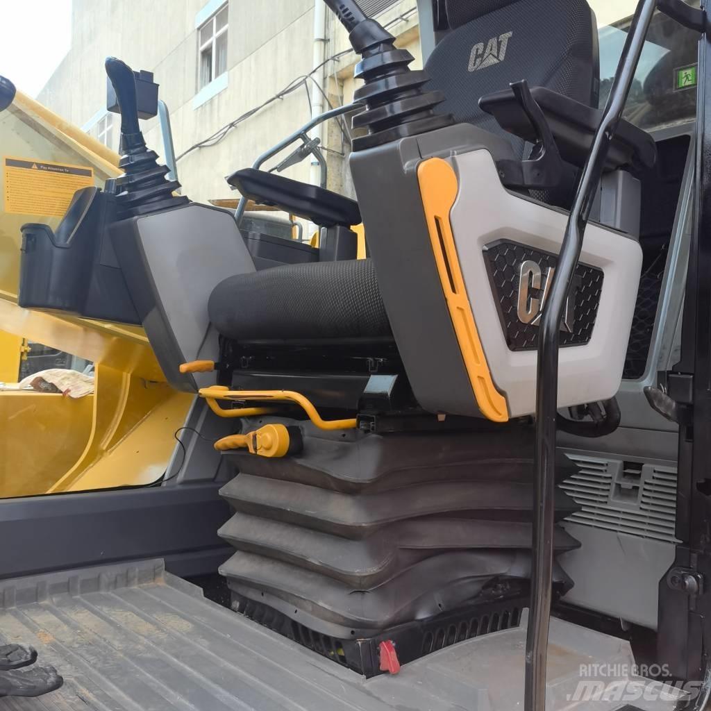 CAT 320 GC Bandgrävare