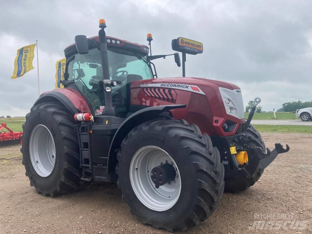 MC CORMICK X8.680 Traktorer