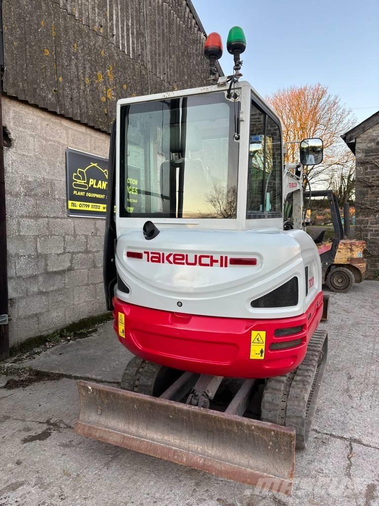 Takeuchi TB 230 Minigrävare < 7t