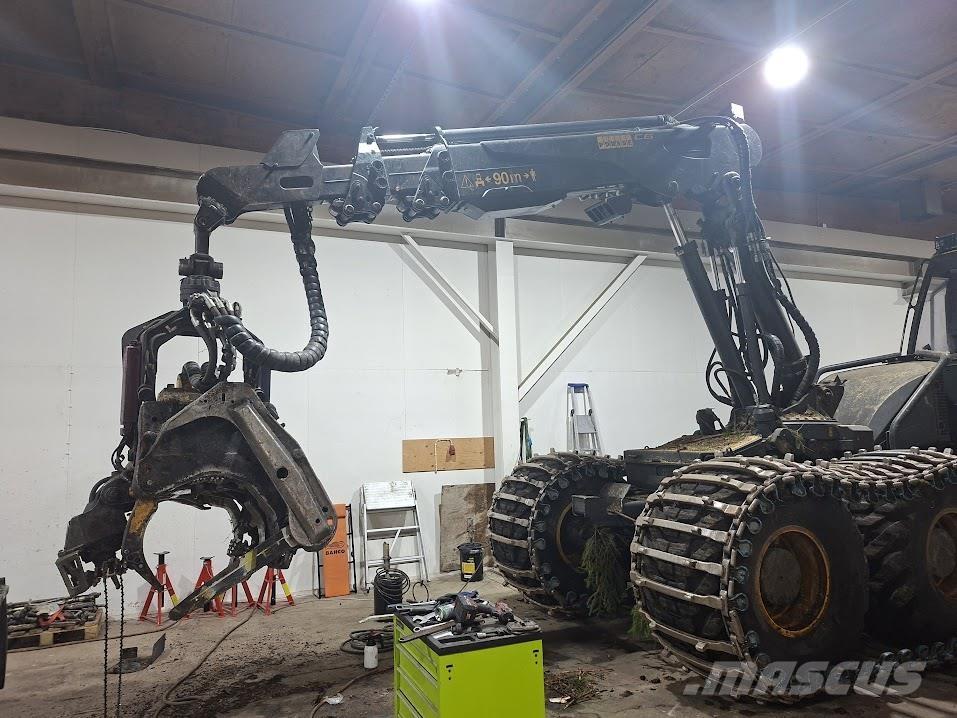 Ponsse Bear 8W Skördare