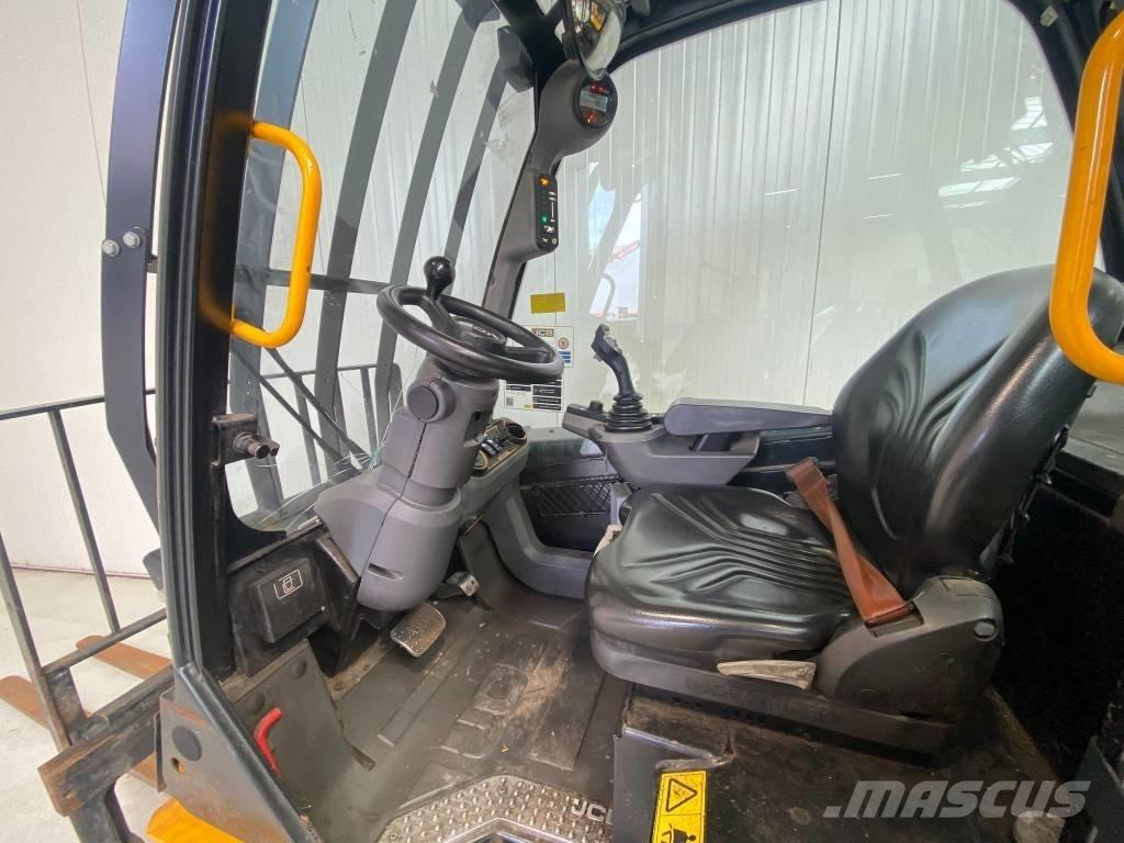 JCB TLT30-19D-2WD Dieselmotviktstruckar