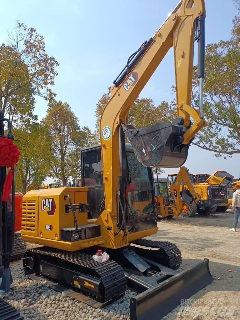 CAT 306 Minigrävare < 7t