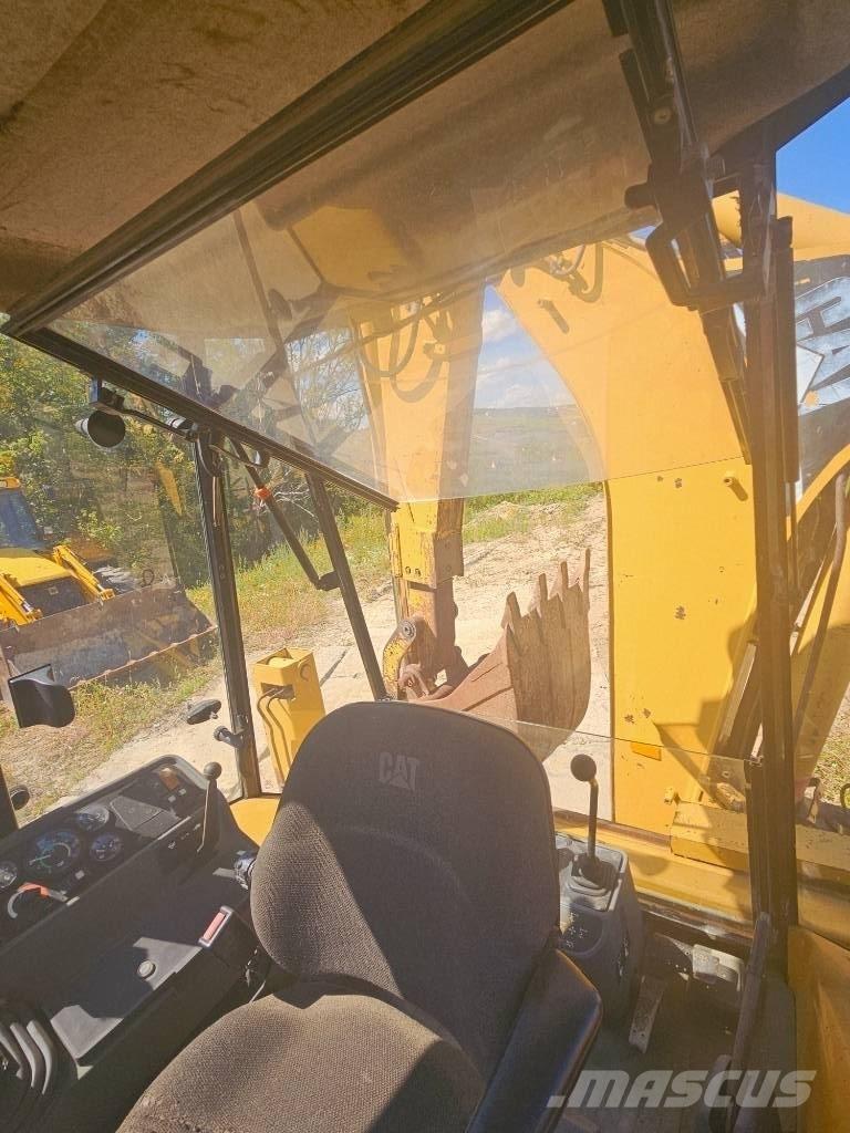 CAT 428 C Grävlastare