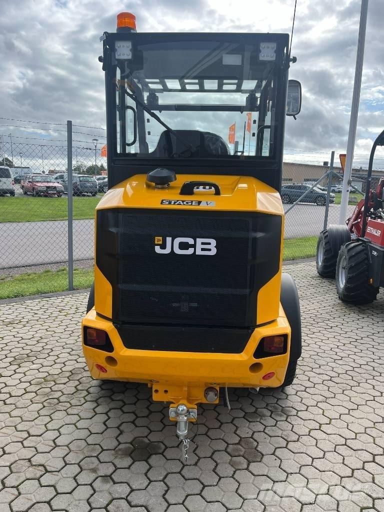 JCB 403 Agri Plus Kompaktlastare
