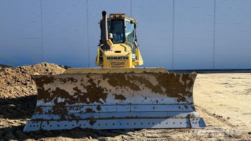 Komatsu D 61 PXI-23 Bandschaktare