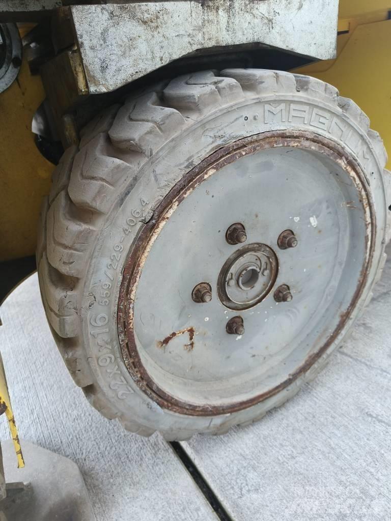 PB PB 225-12 ES Saxliftar