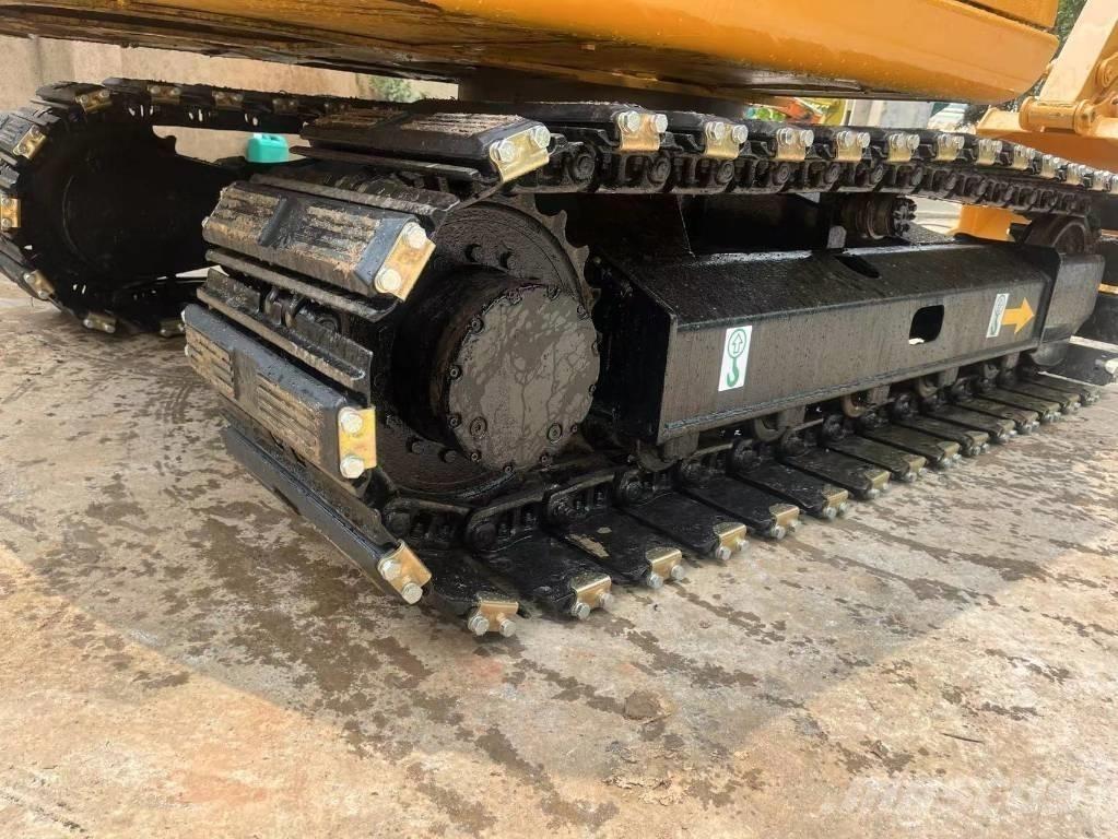CAT 307 D Bandgrävare