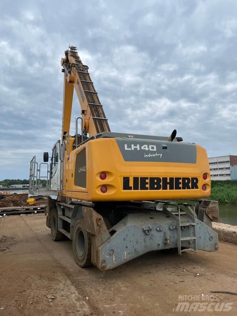 Liebherr LH40M Avfalls / industri hantering