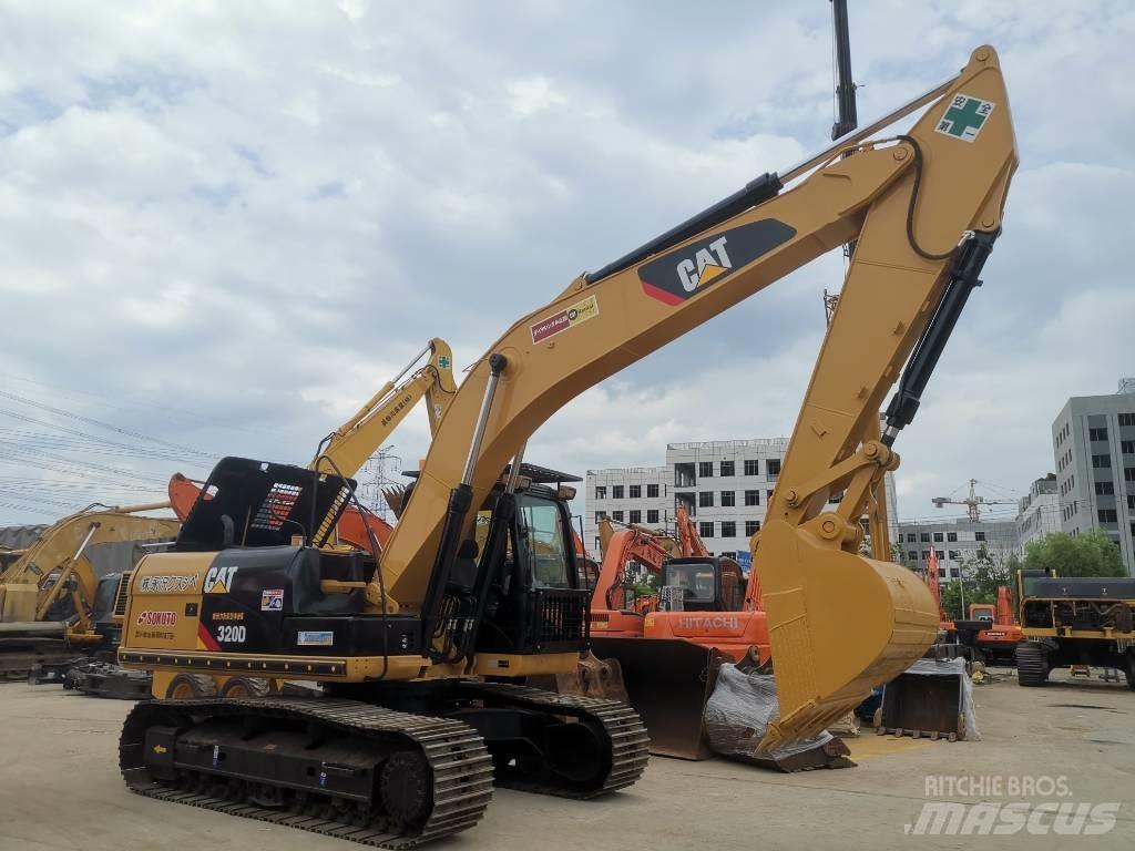 CAT 320 D Bandgrävare