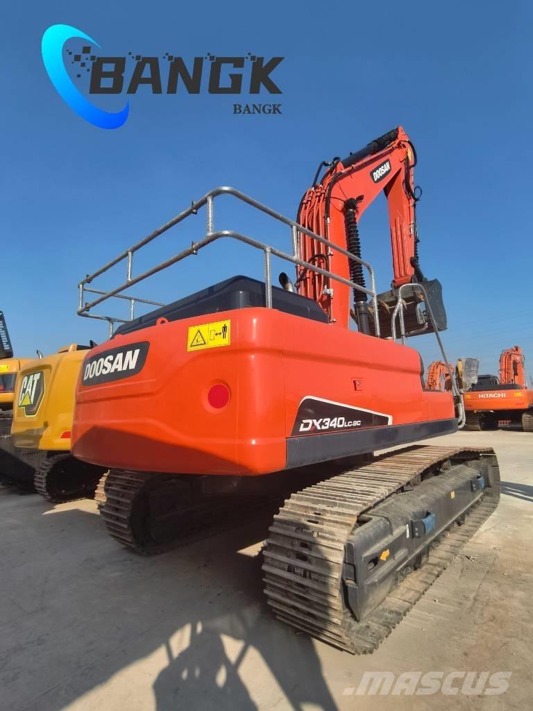 Doosan DX 340 LC Bandgrävare