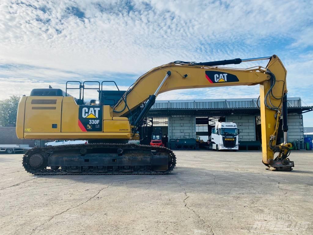 CAT 330 fln Bandgrävare