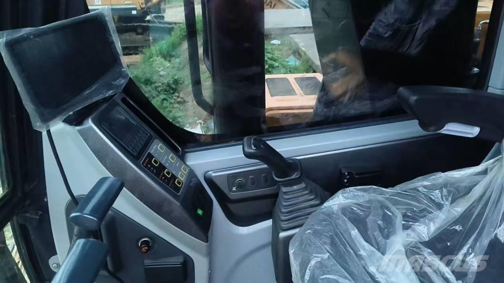 Hyundai HX220S Bandgrävare