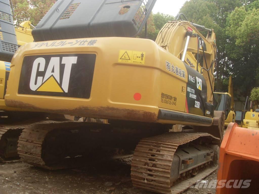 CAT 326D Bandgrävare