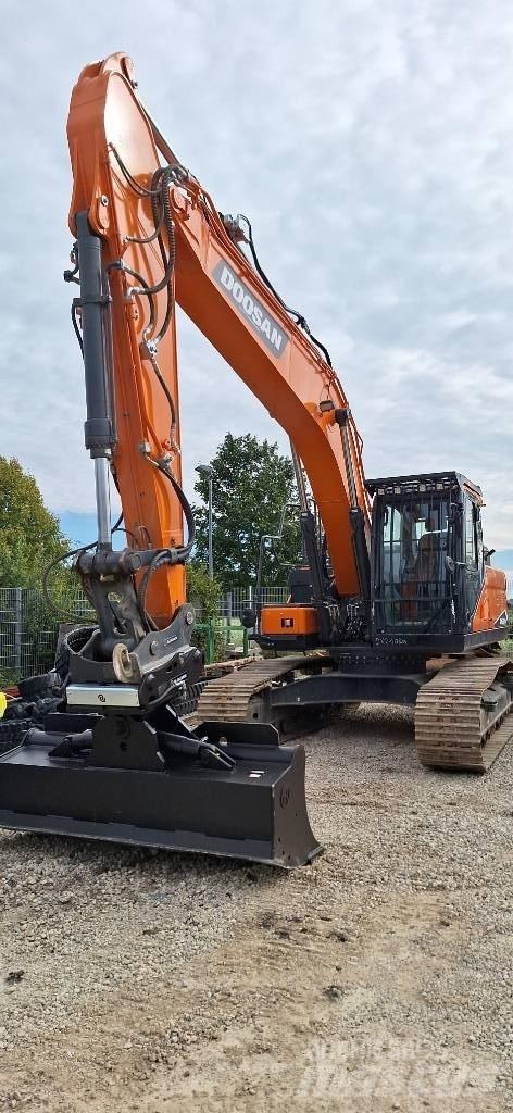 Doosan DX 210 LC-7 Bandgrävare