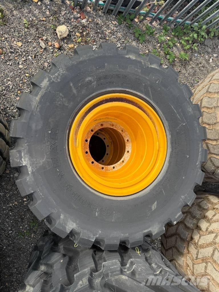 Goodyear 750/65R25 Däck, hjul och fälgar