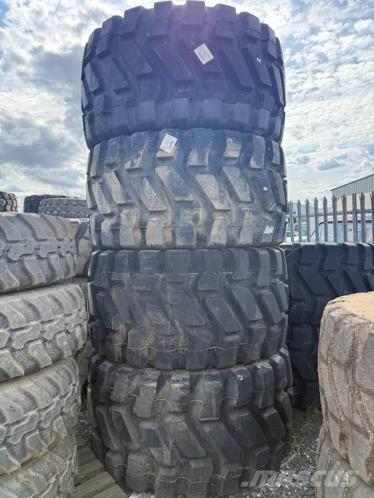 Goodyear 750/65R25 Däck, hjul och fälgar