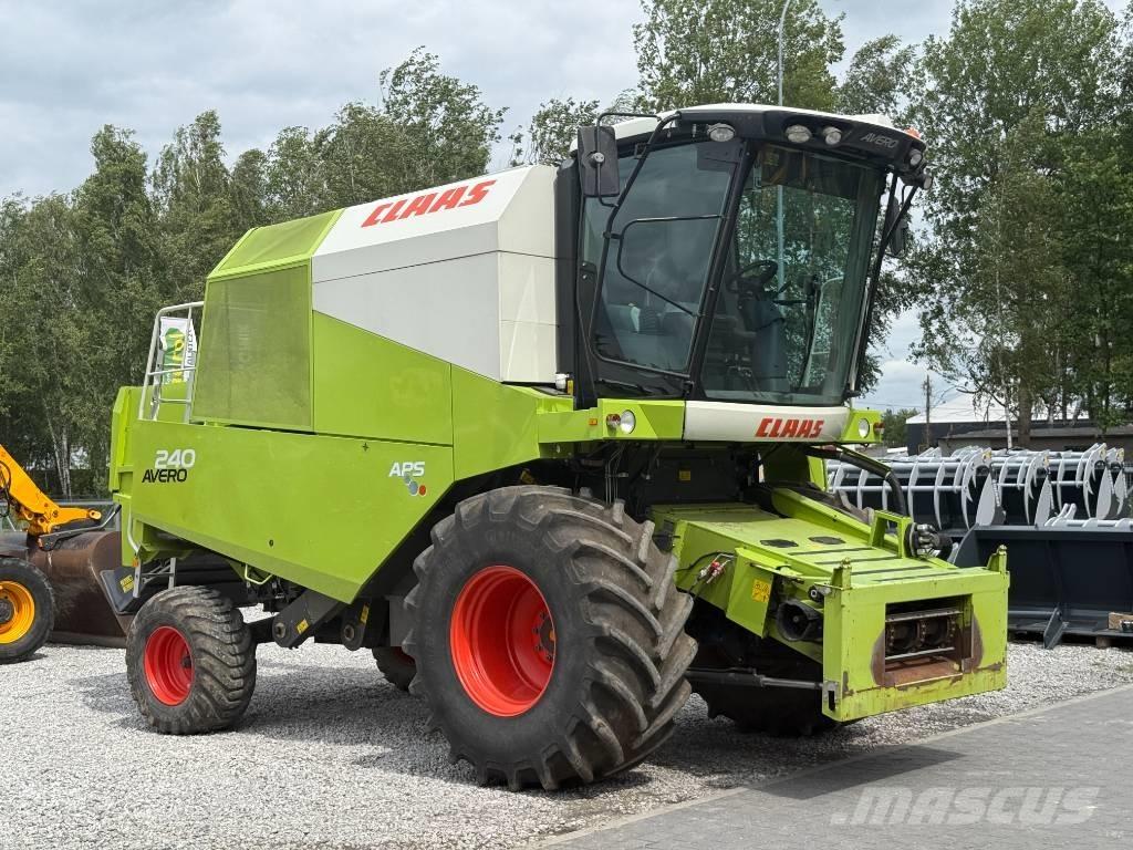 Claas Avero 240 Skördetröskor