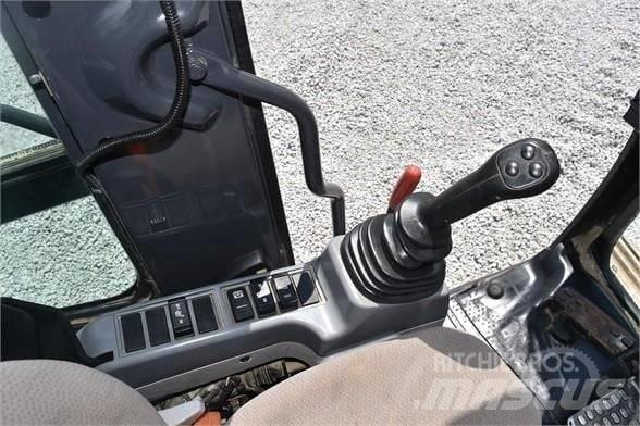 Hitachi ZX 135 Bandgrävare