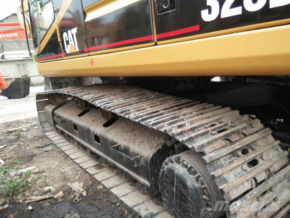 CAT 325 B Bandgrävare