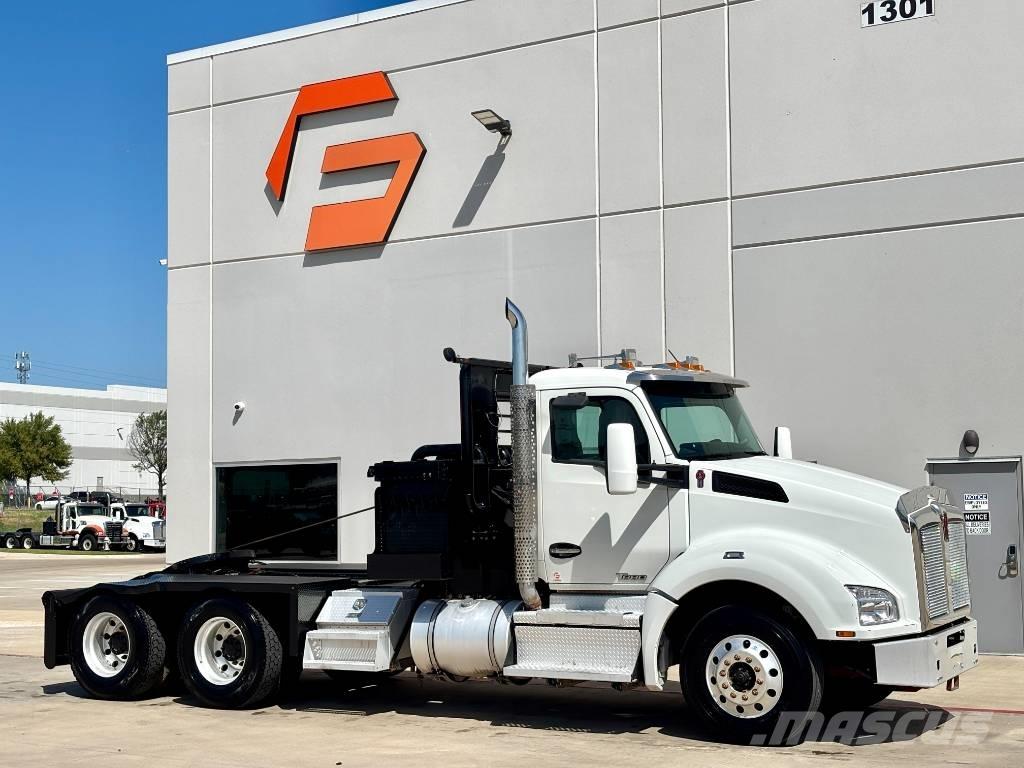 Kenworth T 880 Bärgningsbilar