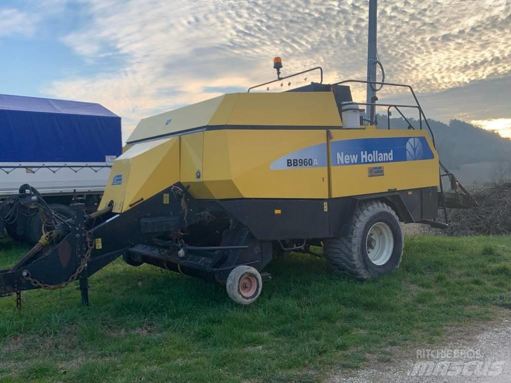New Holland BB 960 A Fyrkantspressar