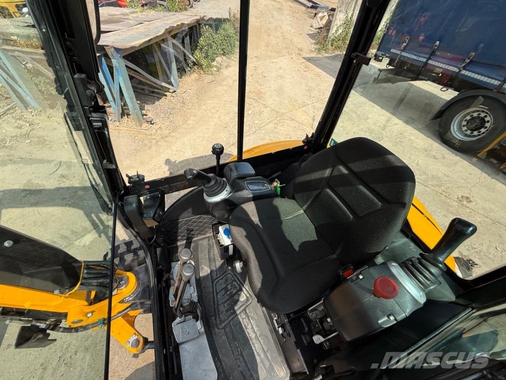 JCB 8026 CTS Minigrävare < 7t