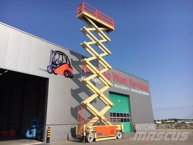 JLG SL245-12 Saxliftar
