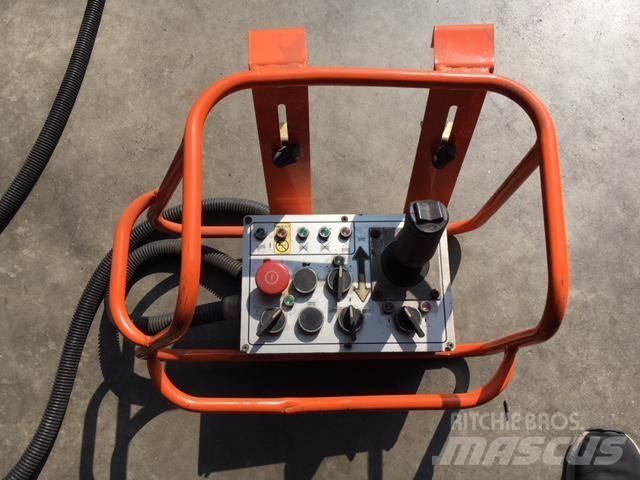 JLG SL245-12 Saxliftar