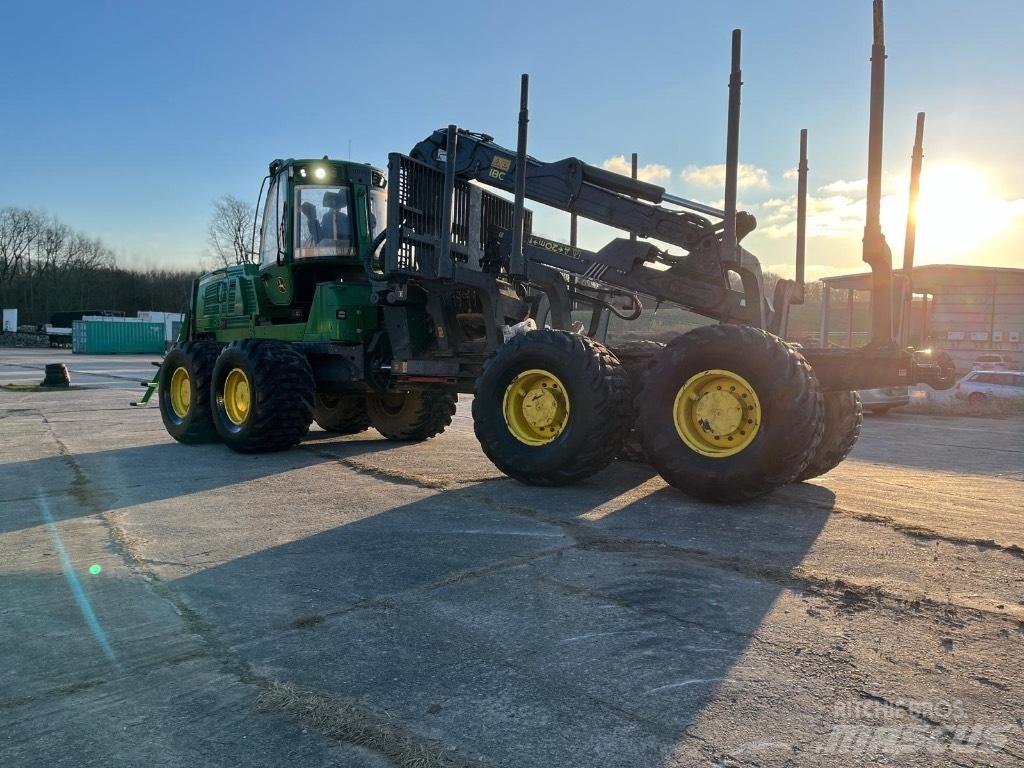 John Deere 1910G Skotare