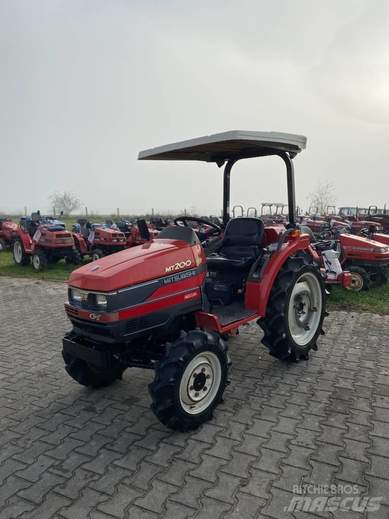 Mitsubishi MT200 Kompakttraktorer