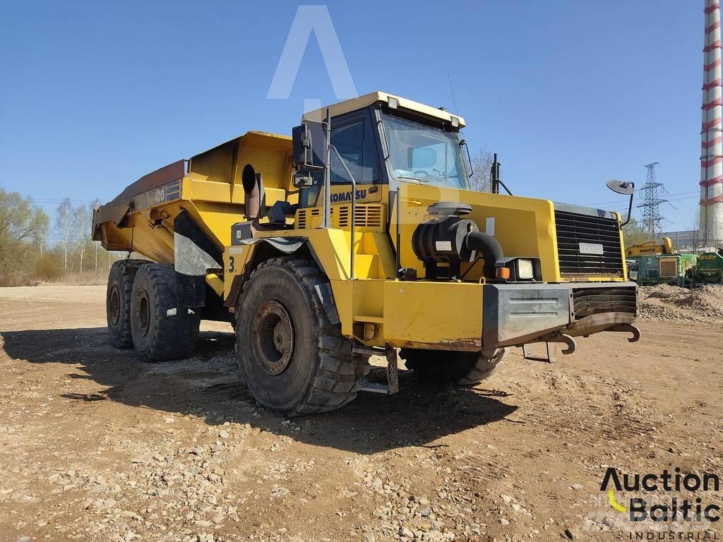 Komatsu HM400 Midjestyrd dumper