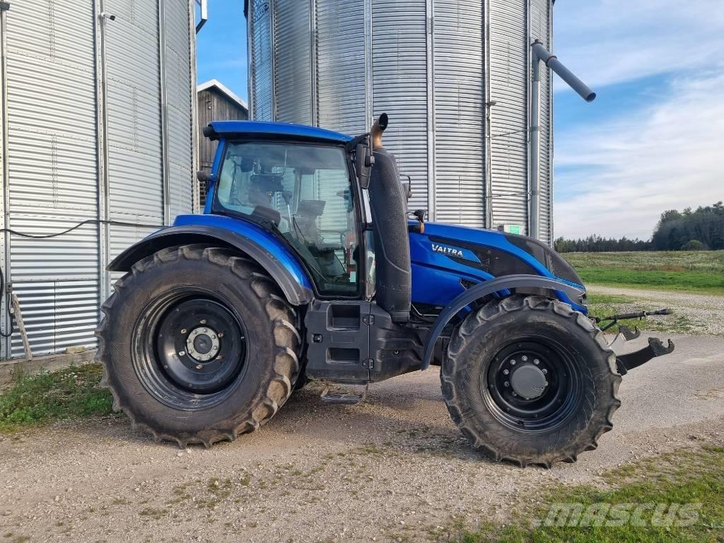 Valtra T 254 V Traktorer