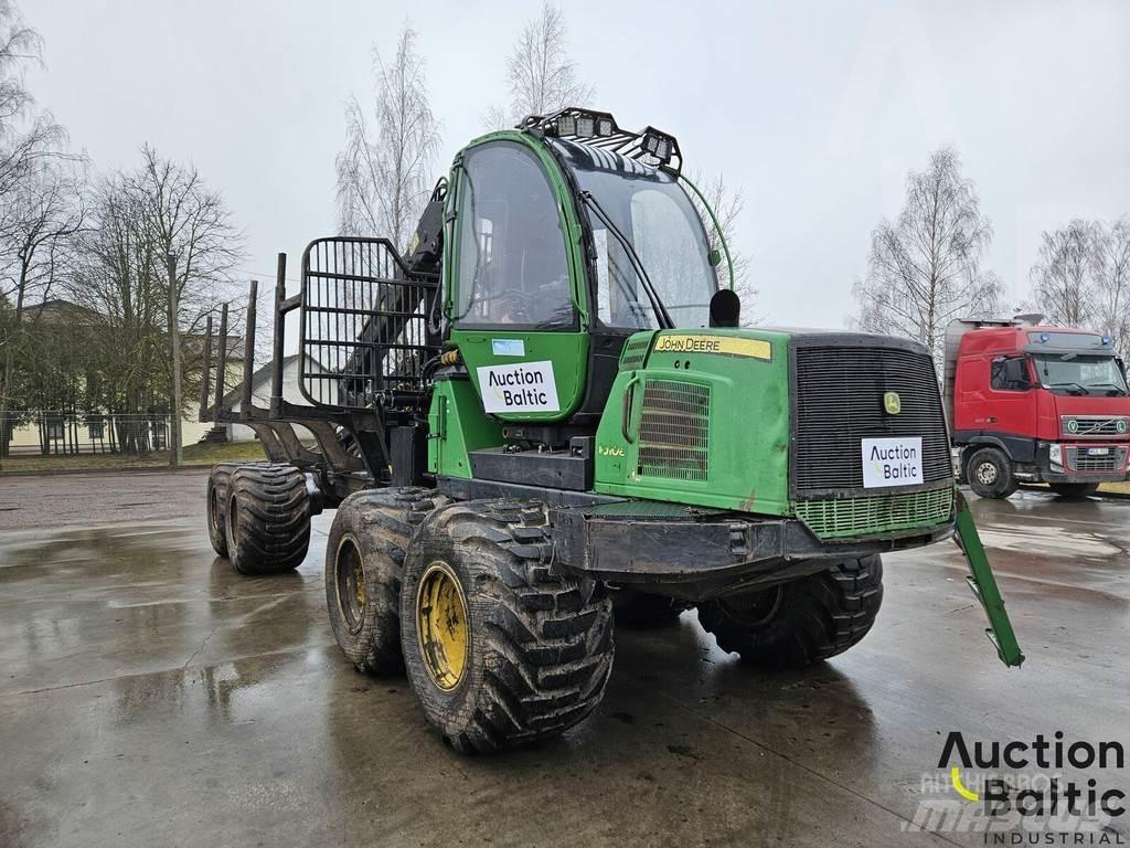 John Deere 1010 E Skotare