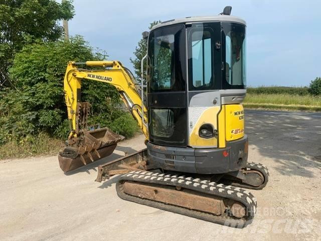 New Holland E 27.2 C Minigrävare < 7t