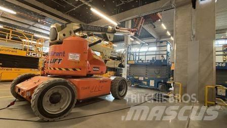 JLG E 450 AJ Bomliftar