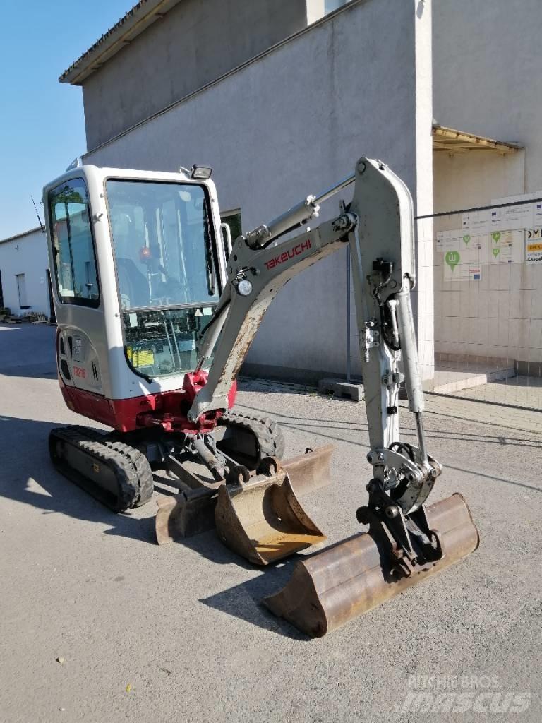 Takeuchi TB 216 Minigrävare < 7t