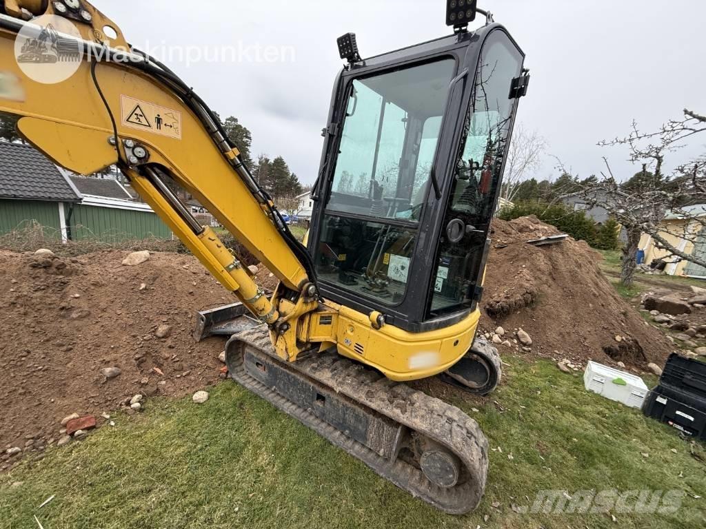 Komatsu PC 26 MR-3 Minigrävare < 7t