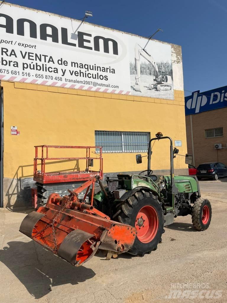 Fendt 208 S Traktorer