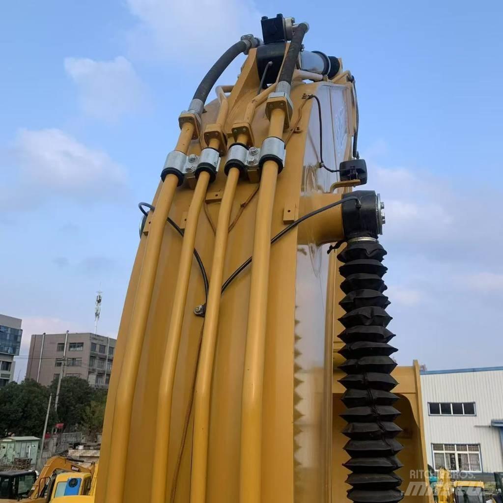 CAT 336 D Bandgrävare
