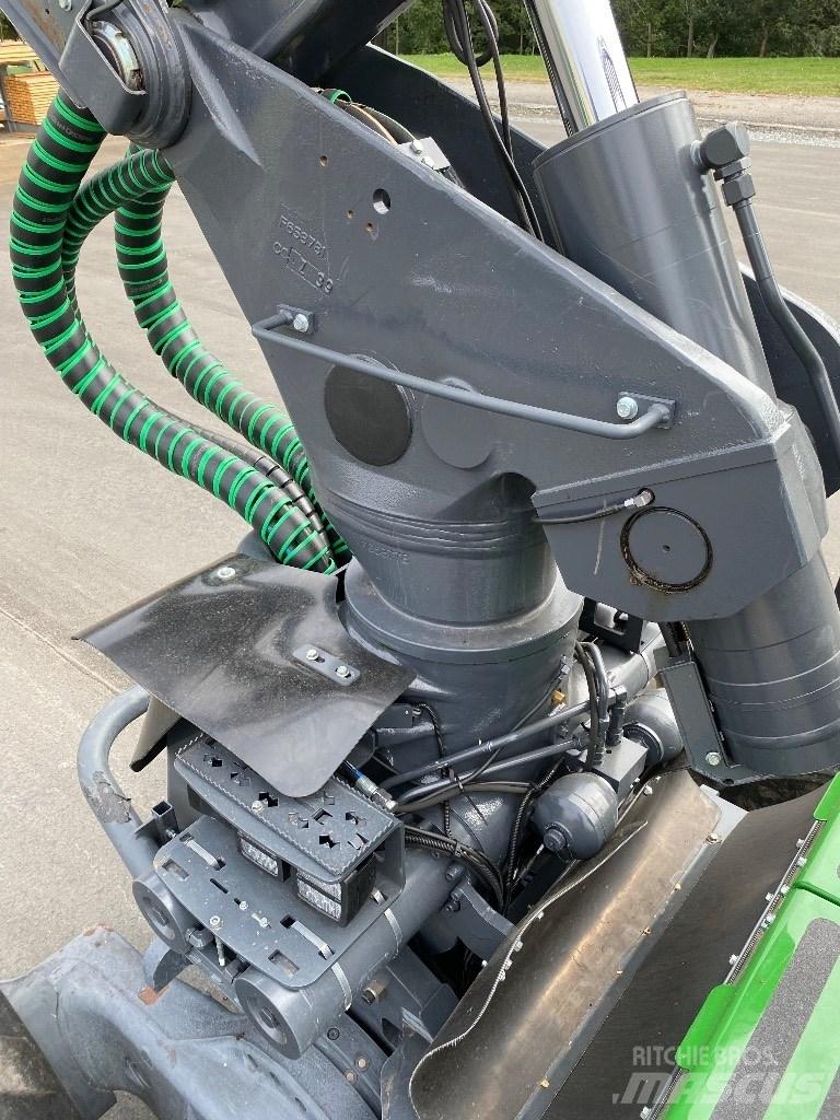 John Deere 1270 G Skördare