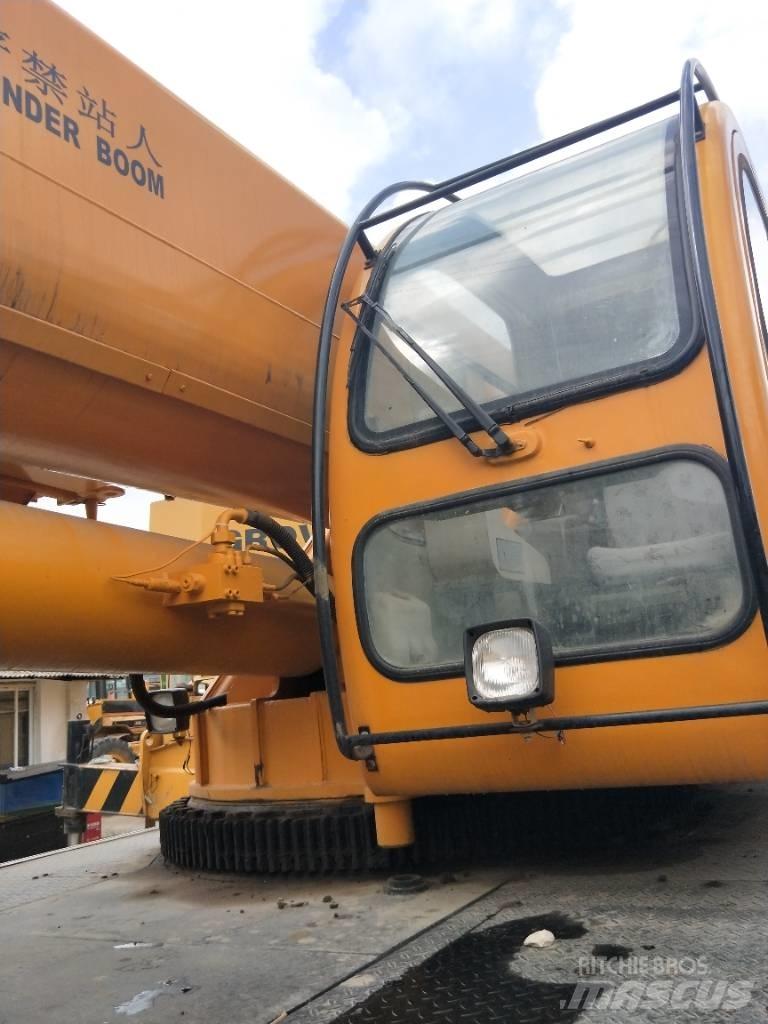 XCMG QY70T Allterrängkranar